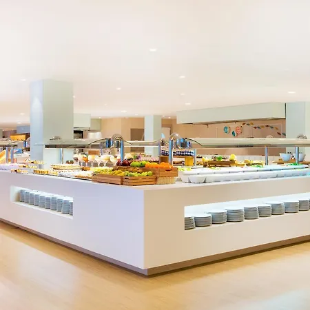 Iberostar Waves Playa De Muro 4*